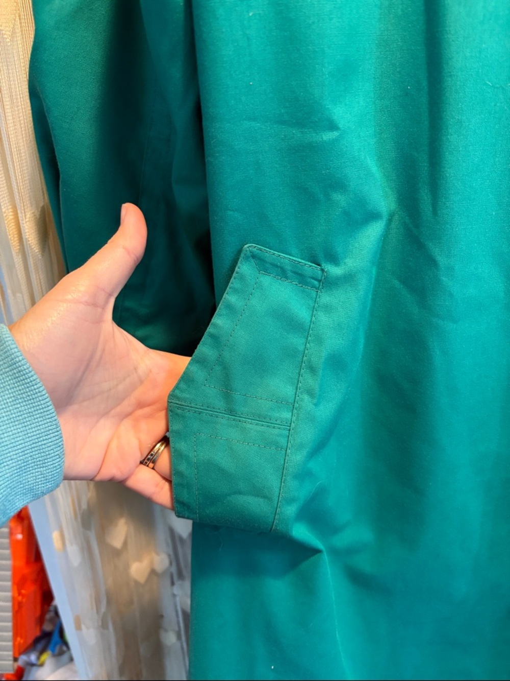 Vintage Green Coat London
Fog All Weather Women size M
Trench Coat - Picture 2 of 5